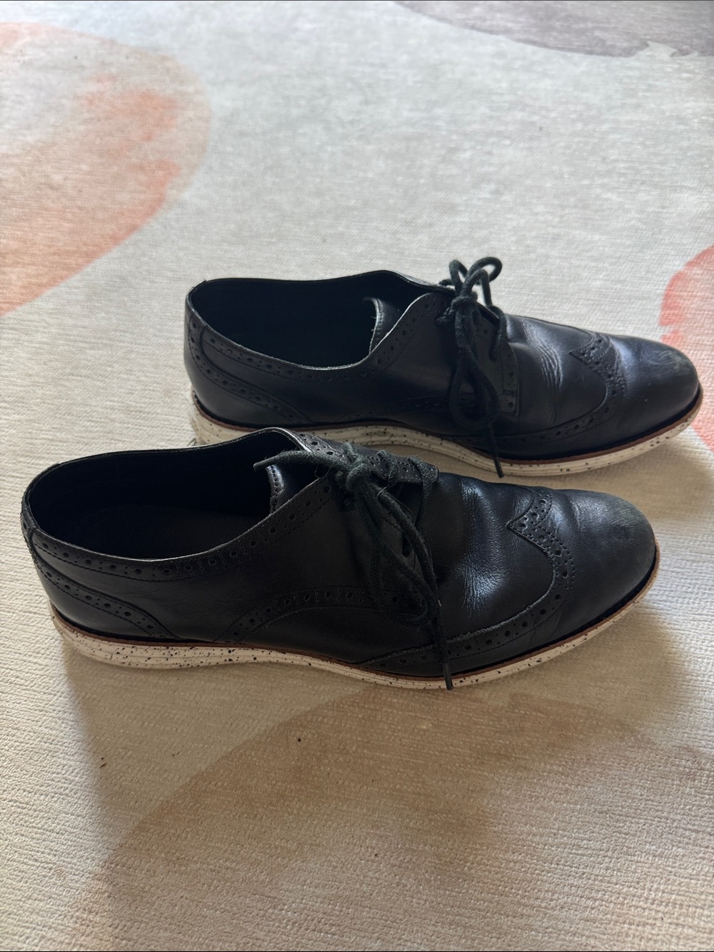 Cole Haan Women's Black Leather Wingtip Lace-Up Flats